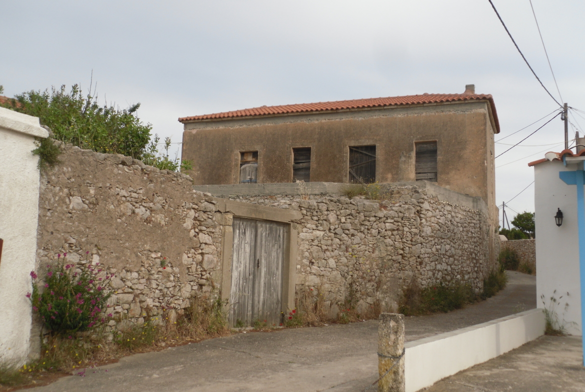 House for Renovation in Friligianika Kythera